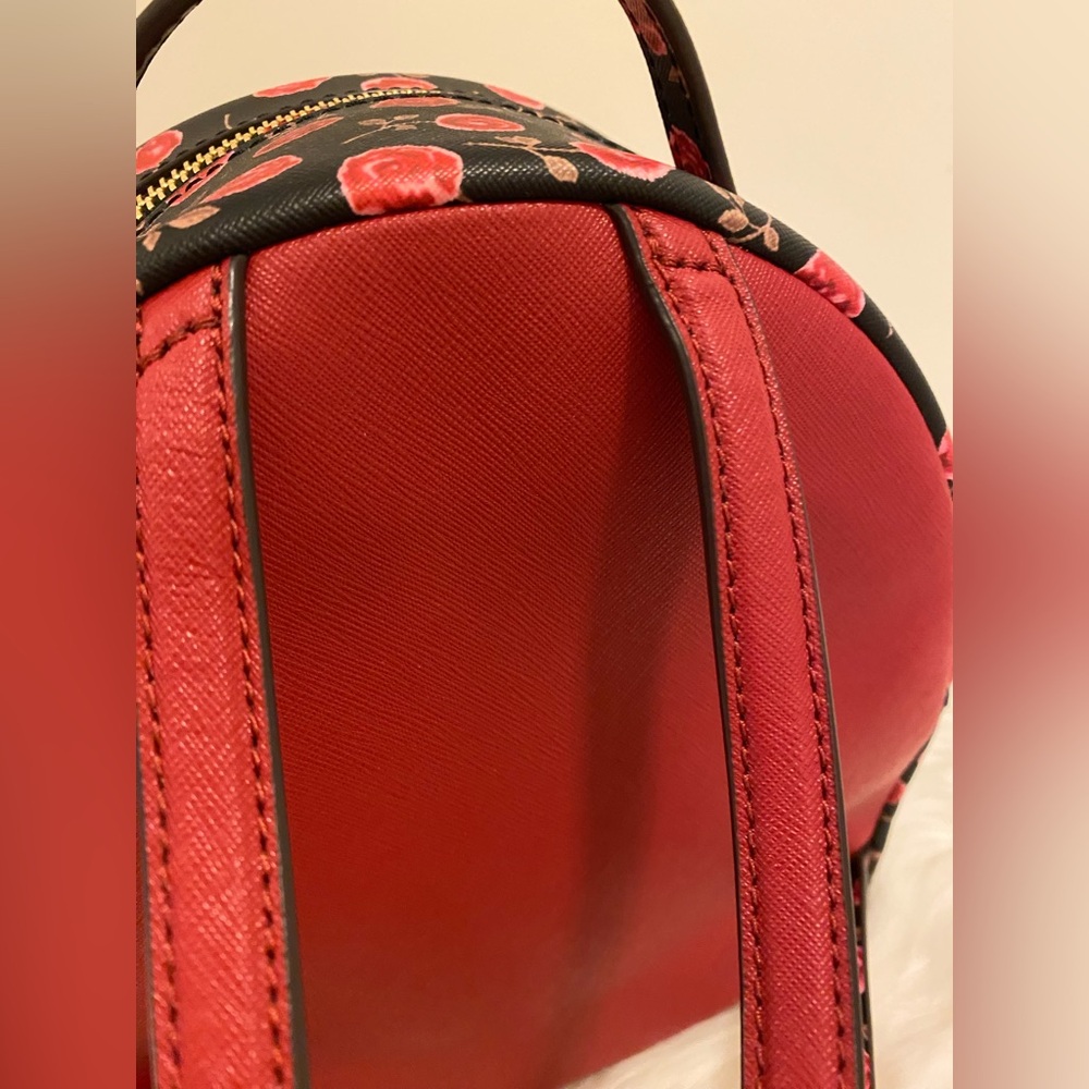 PRACTICALLY NEW: AUTHENTIC KATE SPADE LAUREL HAZY SAMMY ROSE FLORAL BACKPACK - Picture 13 of 15